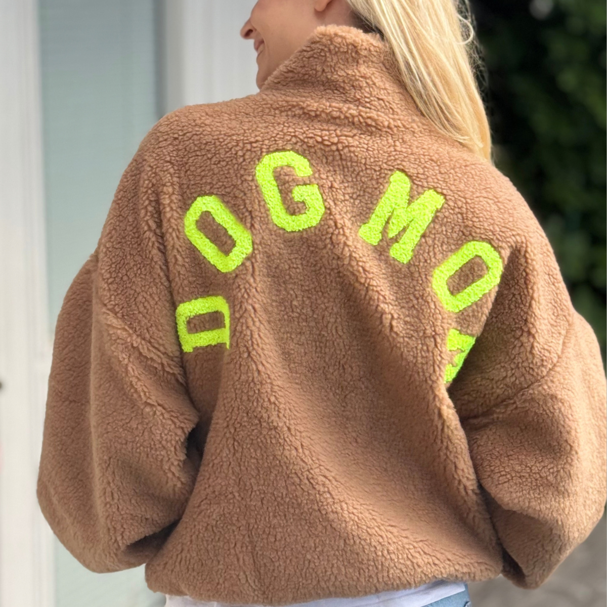 TEDDY JACKE DOG MOM