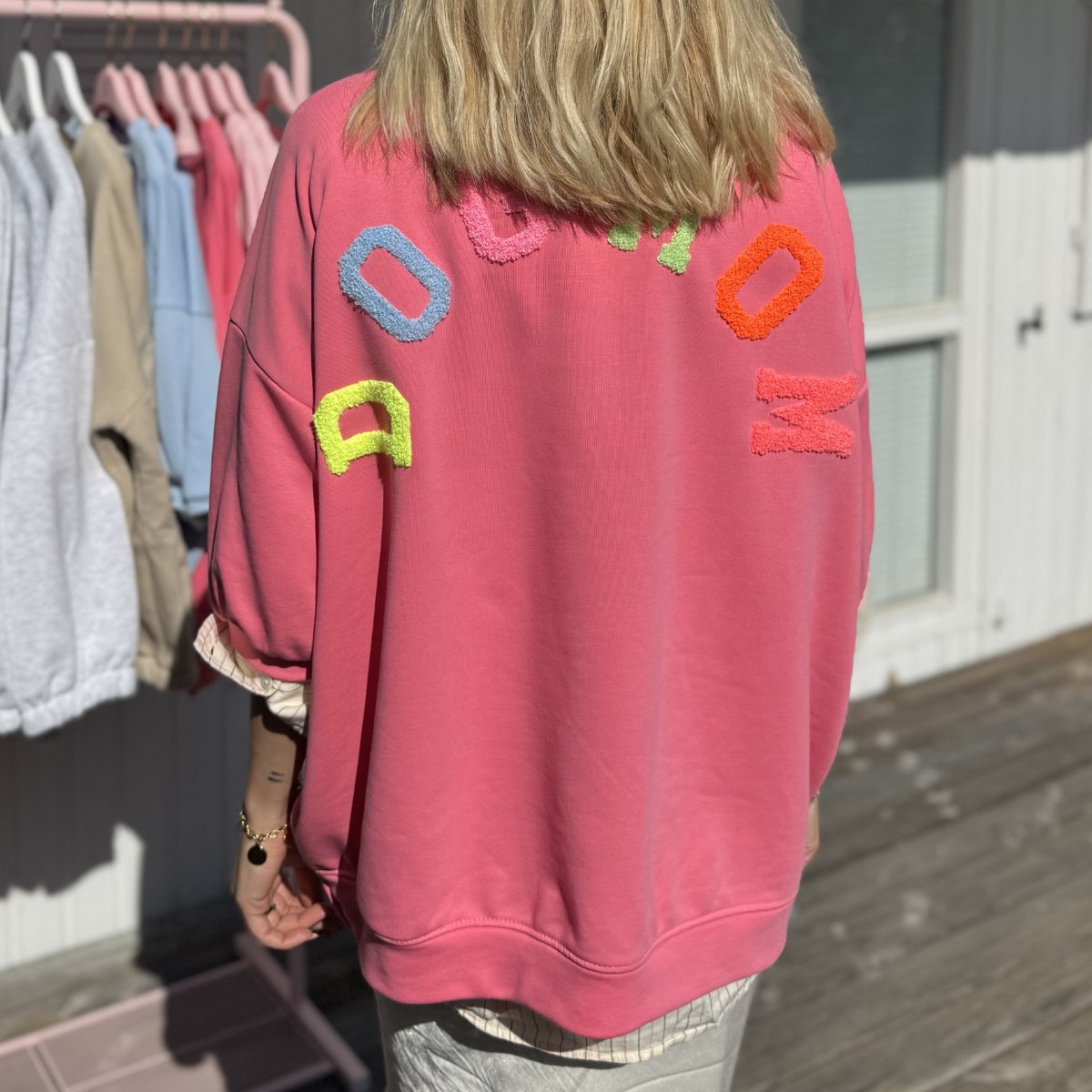 PULLOVER DOG MOM KURZARM